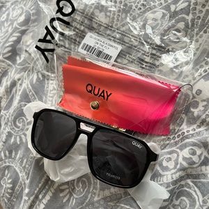 NEW quay sunglasses! Never been worn!